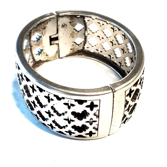 Brighton Wide Hinged Silver Tone Cut-Out Design Cuff Bangle - Picture 2 of 6